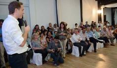 Foto de la galería: Lisandro Benmaor presentó los ejes de su campaña