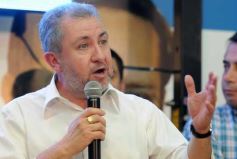 Foto de la galería: Lisandro Benmaor presentó los ejes de su campaña