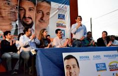 Foto de la galería: Arrúa presentó la lista de candidatos a concejales de su sublema