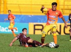 Foto de la galería: Crucero no encuentra rumbo: cayó ante Lanús de local