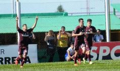Foto de la galería: Crucero no encuentra rumbo: cayó ante Lanús de local