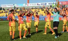 Foto de la galería: Crucero no encuentra rumbo: cayó ante Lanús de local