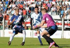 Foto de la galería: Guaraní ganó en casa y busca el milagro de la permanencia