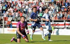 Foto de la galería: Guaraní ganó en casa y busca el milagro de la permanencia