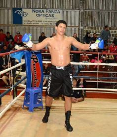 Foto de la galería: La Joya volvió a brillar ante el paraguayo Vázquez