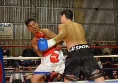 Foto de la galería: La Joya volvió a brillar ante el paraguayo Vázquez