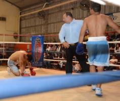 Foto de la galería: La Joya volvió a brillar ante el paraguayo Vázquez