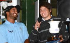 Foto de la galería: Gorostiaga levantó la Copa Osde en el Tacurú