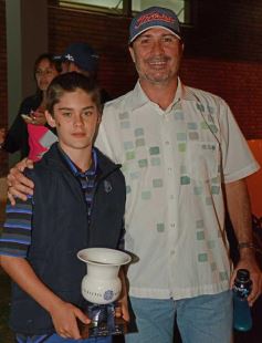 Foto de la galería: Gorostiaga levantó la Copa Osde en el Tacurú