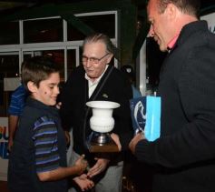 Foto de la galería: Gorostiaga levantó la Copa Osde en el Tacurú