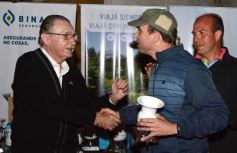 Foto de la galería: Gorostiaga levantó la Copa Osde en el Tacurú