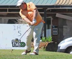 Foto de la galería: Gorostiaga levantó la Copa Osde en el Tacurú