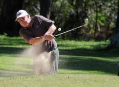 Foto de la galería: Gorostiaga levantó la Copa Osde en el Tacurú