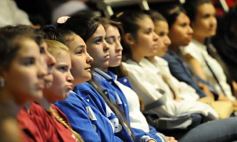 Foto de la galería: Rovira presentó la edición 2015 del “Parlamento Estudiantil Misionero”