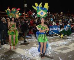 Foto de la galería: Primera noche de la principal fiesta de los jóvenes posadeños: Estudiantina 2015