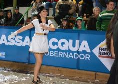 Foto de la galería: Primera noche de la principal fiesta de los jóvenes posadeños: Estudiantina 2015