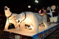 Foto de la galería: Alegría, brillo y compromiso: más postales de la Estudiantina 2015