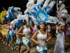 Foto de la galería: Alegría, brillo y compromiso: más postales de la Estudiantina 2015