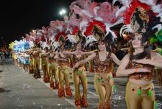 Foto de la galería: Alegría, brillo y compromiso: más postales de la Estudiantina 2015