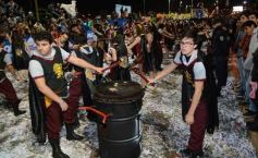 Foto de la galería: Alegría, brillo y compromiso: más postales de la Estudiantina 2015