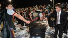 Foto de la galería: Alegría, brillo y compromiso: más postales de la Estudiantina 2015