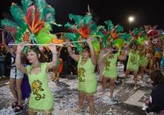 Foto de la galería: Alegría, brillo y compromiso: más postales de la Estudiantina 2015