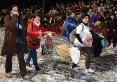 Foto de la galería: Alegría, brillo y compromiso: más postales de la Estudiantina 2015