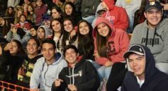Foto de la galería: Alegría, brillo y compromiso: más postales de la Estudiantina 2015