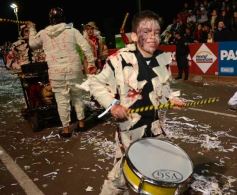 Foto de la galería: Alegría, brillo y compromiso: más postales de la Estudiantina 2015