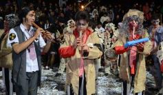 Foto de la galería: Alegría, brillo y compromiso: más postales de la Estudiantina 2015