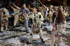 Foto de la galería: Alegría, brillo y compromiso: más postales de la Estudiantina 2015