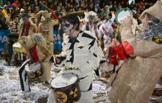 Foto de la galería: Alegría, brillo y compromiso: más postales de la Estudiantina 2015