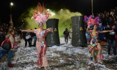 Foto de la galería: Alegría, brillo y compromiso: más postales de la Estudiantina 2015