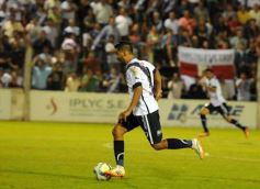 Foto de la galería: Guaraní consiguió su tercera victoria consecutiva y se ilusiona