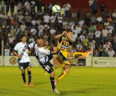 Foto de la galería: Guaraní consiguió su tercera victoria consecutiva y se ilusiona