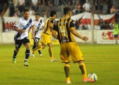 Foto de la galería: Guaraní consiguió su tercera victoria consecutiva y se ilusiona