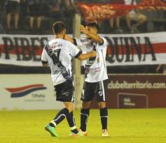 Foto de la galería: Guaraní consiguió su tercera victoria consecutiva y se ilusiona