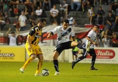 Foto de la galería: Guaraní consiguió su tercera victoria consecutiva y se ilusiona