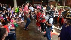 Foto de la galería: Aprender actuando: teatro de los alumnos del Colegio Del Carmen