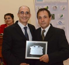 Foto de la galería: La FECCOPROMI homenajeó a los profesionales