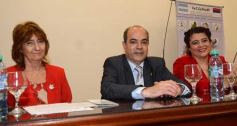 Foto de la galería: La FECCOPROMI homenajeó a los profesionales