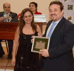 Foto de la galería: La FECCOPROMI homenajeó a los profesionales