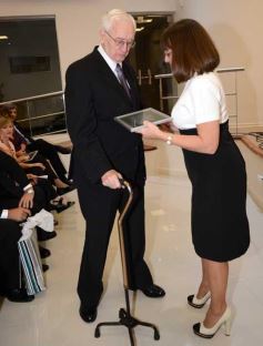Foto de la galería: La FECCOPROMI homenajeó a los profesionales