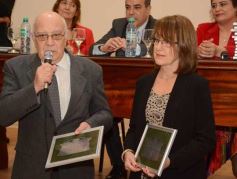 Foto de la galería: La FECCOPROMI homenajeó a los profesionales