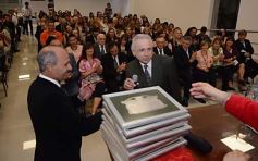 Foto de la galería: La FECCOPROMI homenajeó a los profesionales