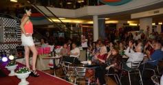 Foto de la galería: Toda la tendencia primavera-Verano en un desfile en el Posadas Plaza Shopping