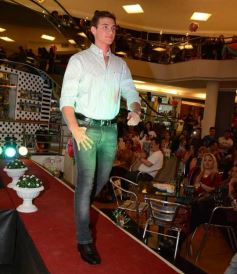 Foto de la galería: Toda la tendencia primavera-Verano en un desfile en el Posadas Plaza Shopping