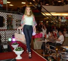 Foto de la galería: Toda la tendencia primavera-Verano en un desfile en el Posadas Plaza Shopping