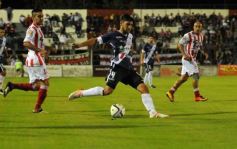 Foto de la galería: Guaraní sumó otra victoria ante Atlético Paraná y sueña