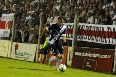 Foto de la galería: Guaraní sumó otra victoria ante Atlético Paraná y sueña